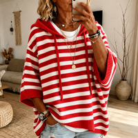 Charlotte | Maglione Poncho a Righe Rosse con Cappuccio